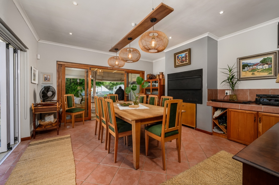 5 Bedroom Property for Sale in Weybridge Park Eastern Cape